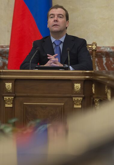 Премьер-министр РФ Д.Медведев на заседании правительства РФ