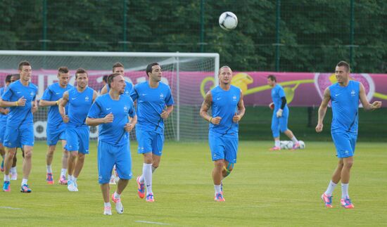 Футбол. ЕВРО - 2012. Тренировка сборных Украины и Франции