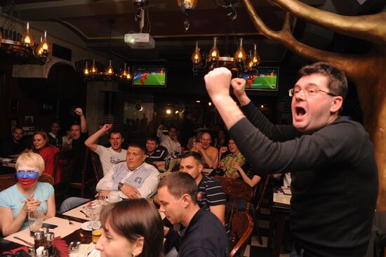 Трансляция матча ЕВРО - 2012 между сборными Греции и России