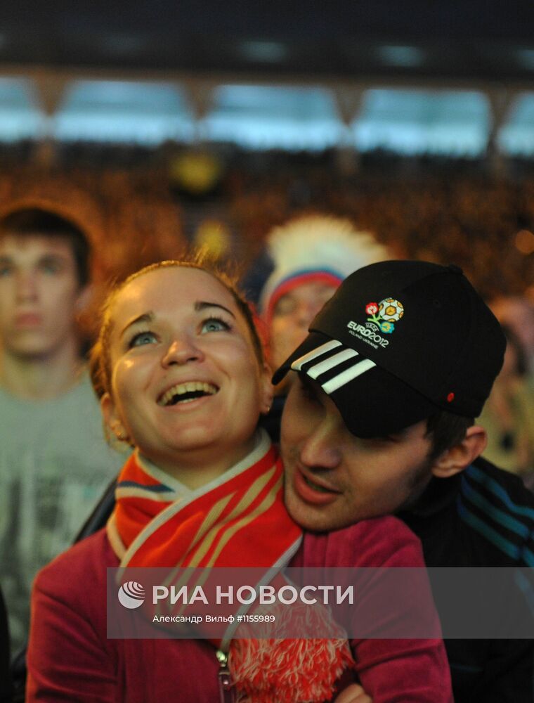 Трансляция матча ЕВРО - 2012 между сборными Греции и России