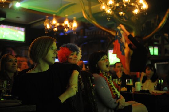 Трансляция матча ЕВРО - 2012 между сборными Греции и России