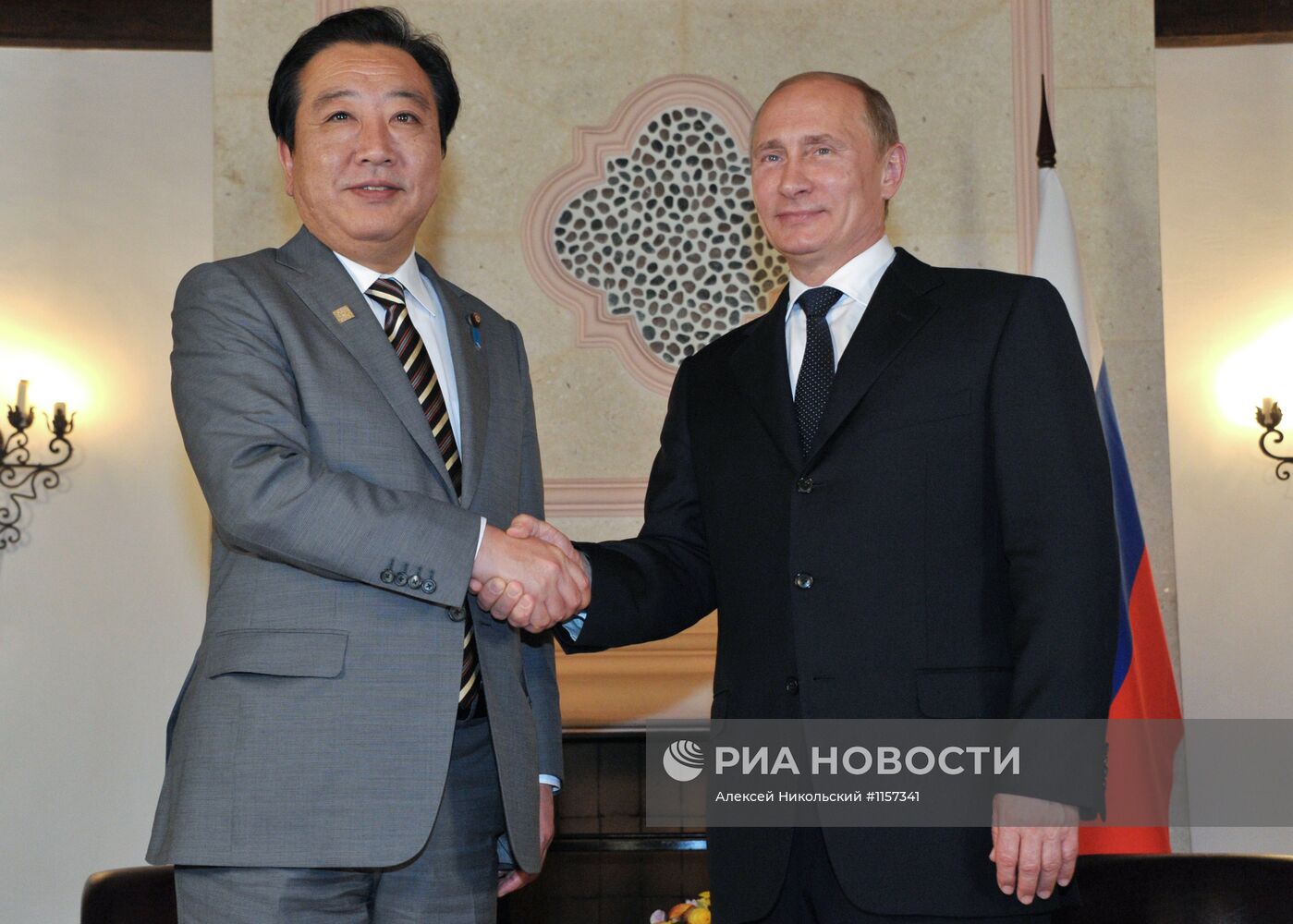 Президент РФ В.Путин с премьер-министром Японии Е.Нодой