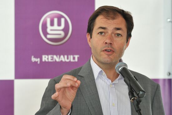 П/к, посвященная этапу Мировой Серии Renault в России