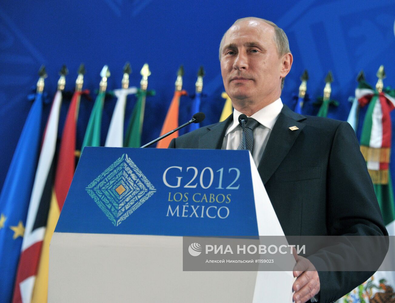 В.Путин на саммите "большой двадцатки" в мексиканском Лос-Кабосе