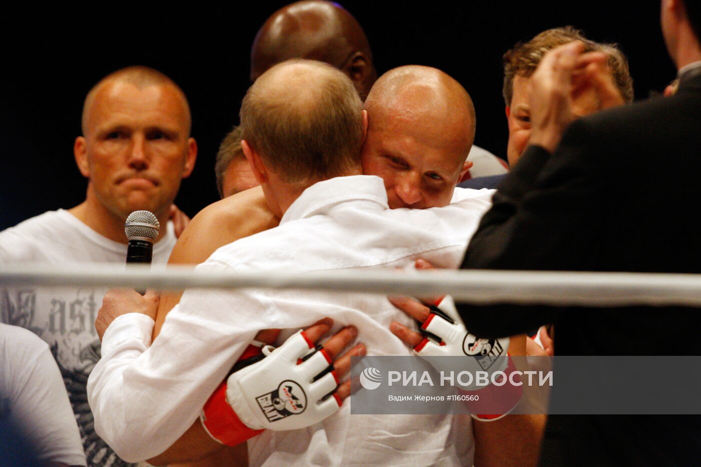 Смешанные единоборства. Поединок Ф. Емельяненко - П. Риззо