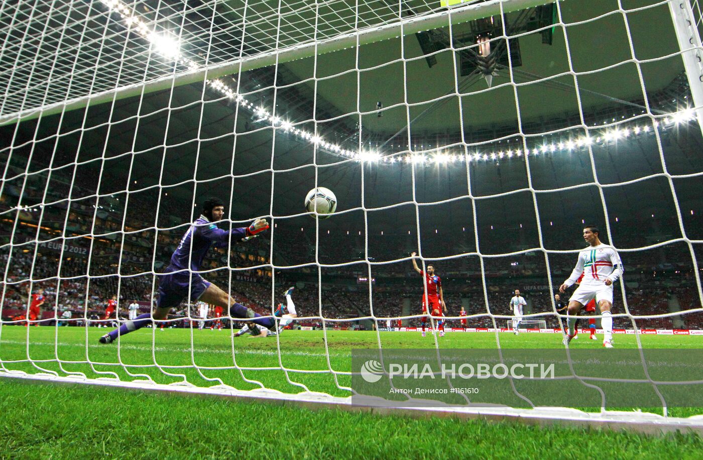 Футбол. ЕВРО - 2012. Матч сборных Чехии и Португалии