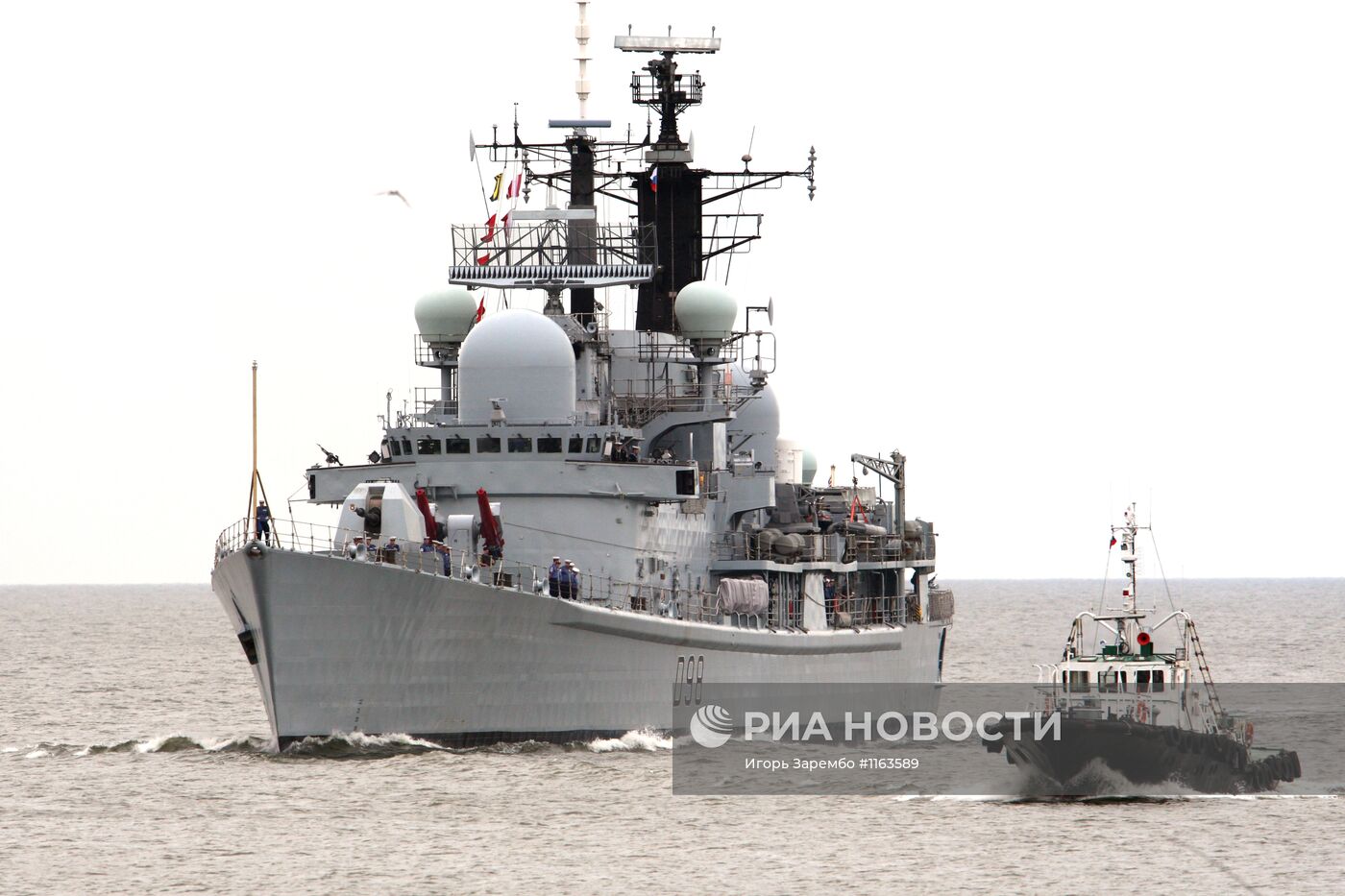 Корабли международных военно-морских учений "Фрукус - 2012"
