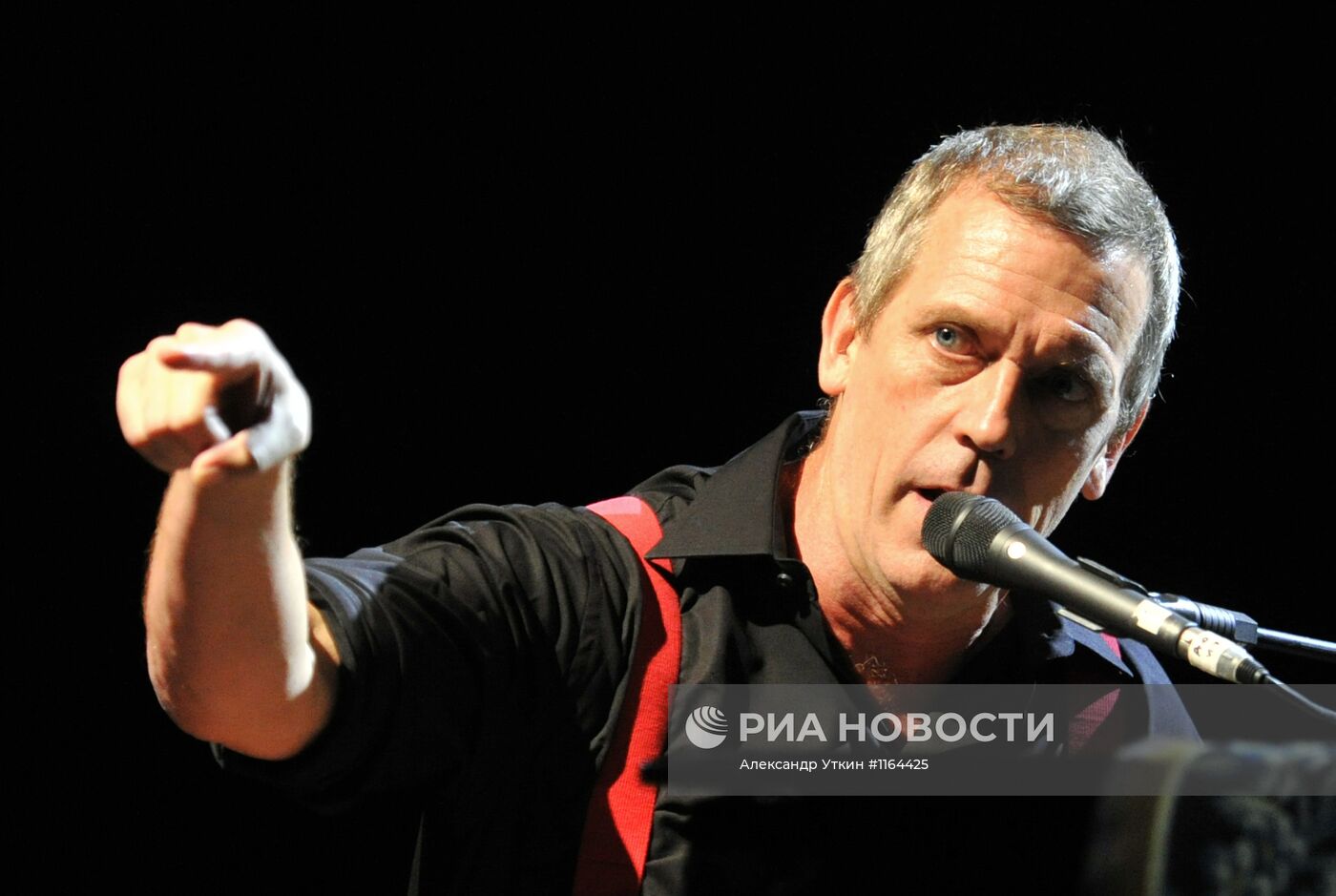 Концерт актера и музыканта Хью Лори в Москве