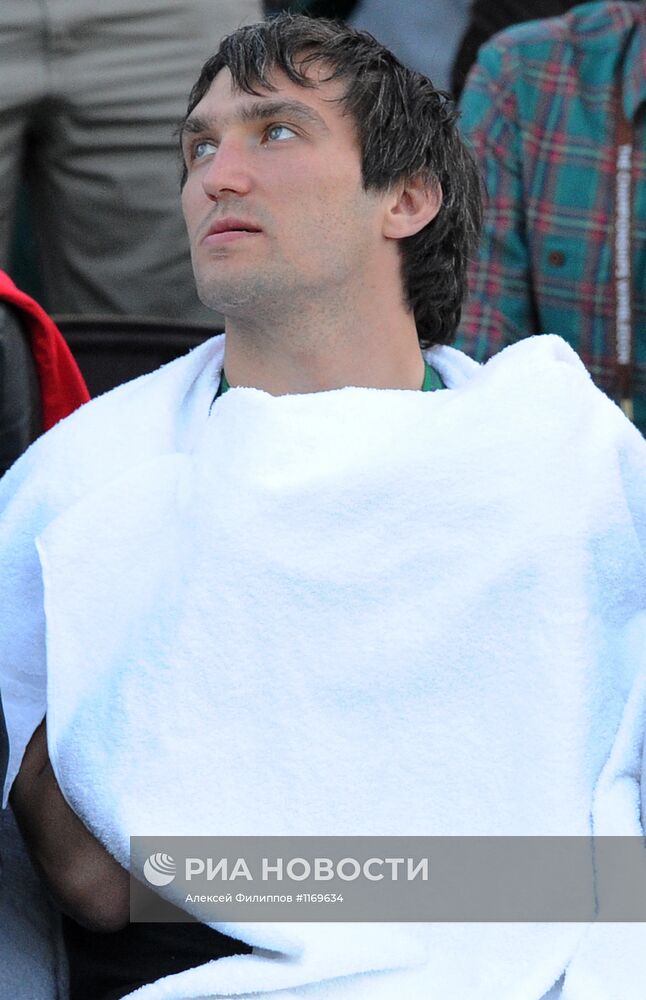 Теннис. Уимблдон - 2012. Шестой день