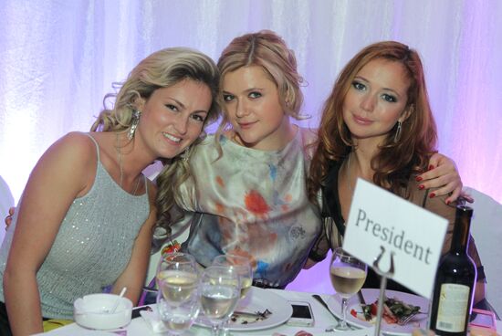 Вечеринка закрытия 34-го ММКФ в Москве