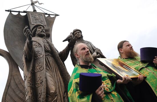 Открытие памятника Петру и Февронии в Екатеринбурге