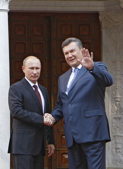 Рабочий визит президента РФ В.Путина на Украину
