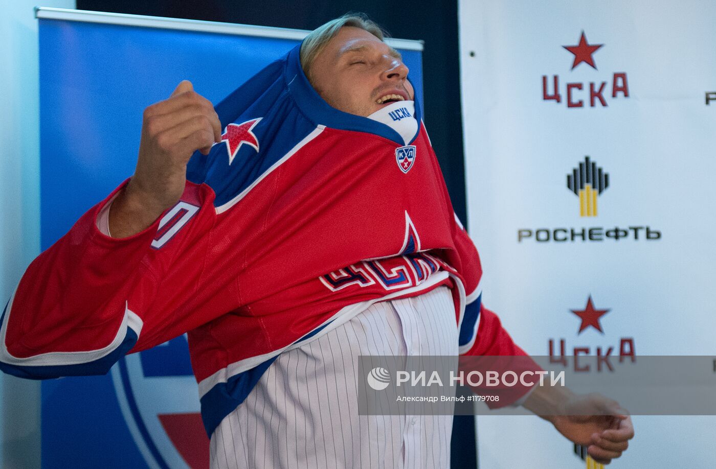 Хоккей. Презентация новых игроков ХК ЦСКА