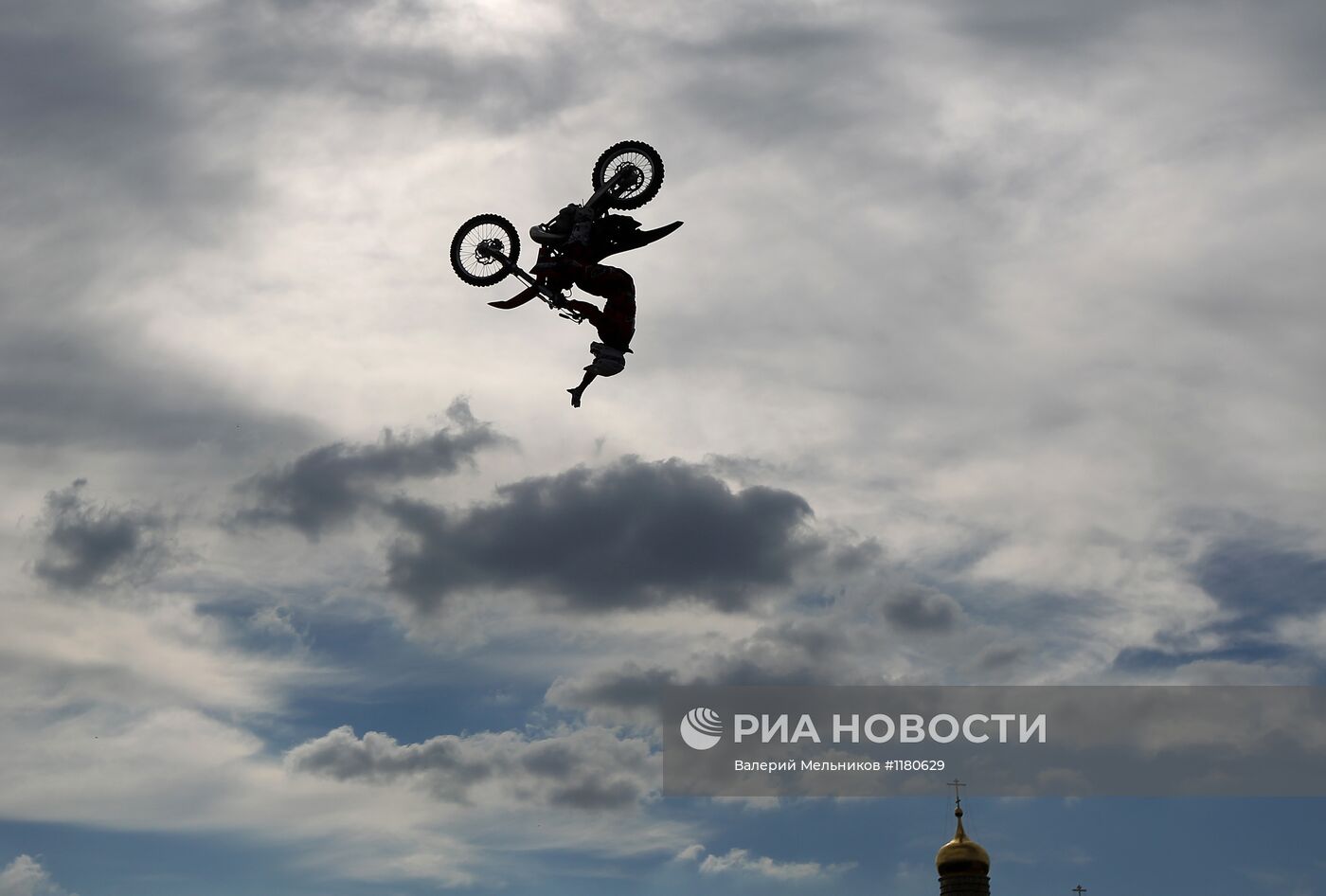 Шоу Moscow City Racing. День первый