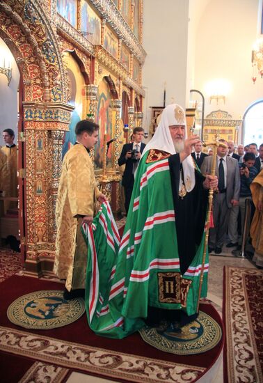 Патриарх Кирилл освятил храм в Катыни