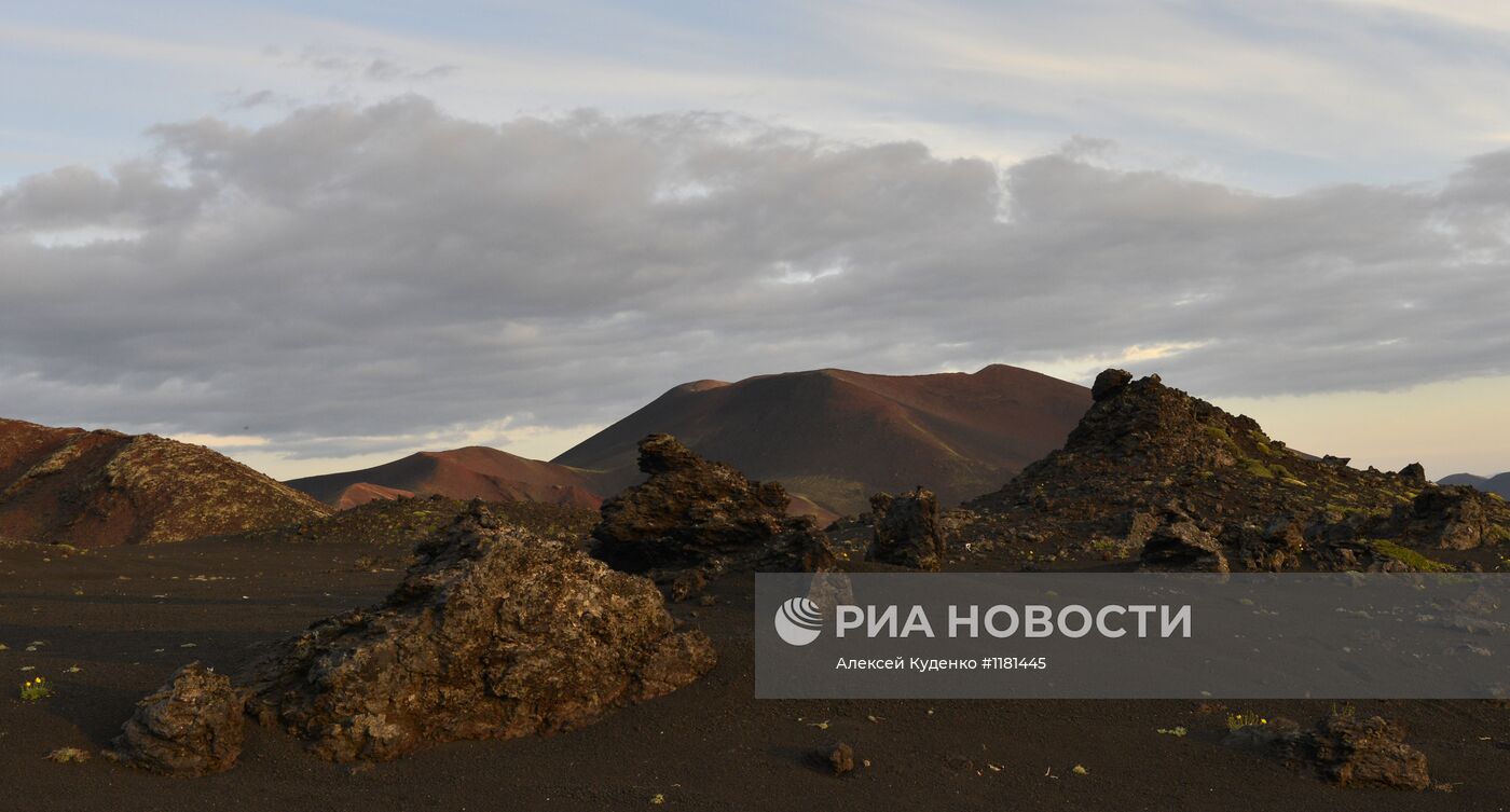 Работа вулканологов в районе БТТИ на Камчатке