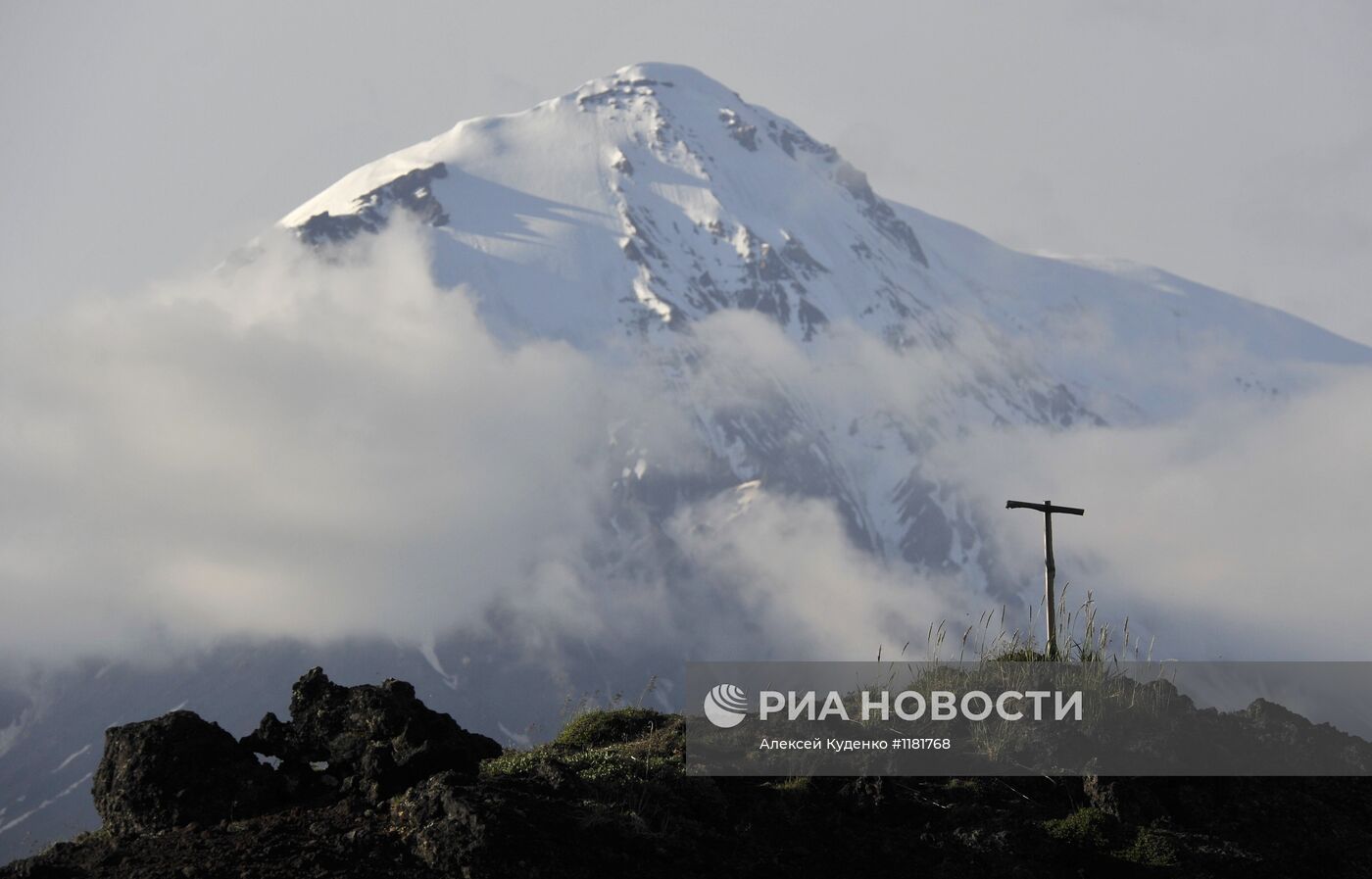 Работа вулканологов в районе БТТИ на Камчатке