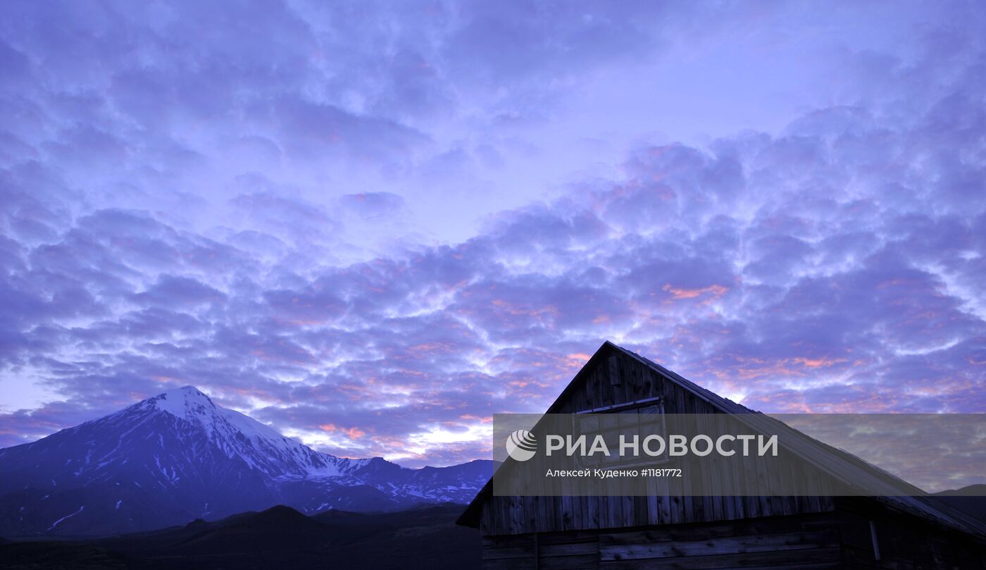 Работа вулканологов в районе БТТИ на Камчатке