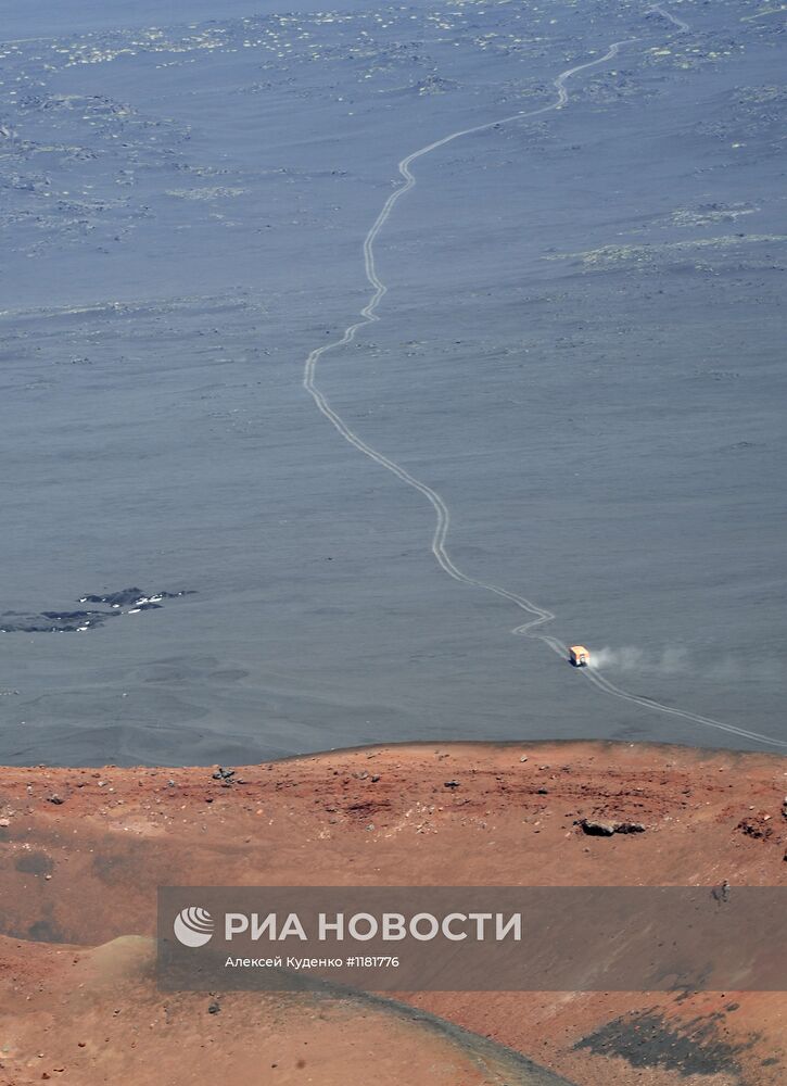 Работа вулканологов в районе БТТИ на Камчатке