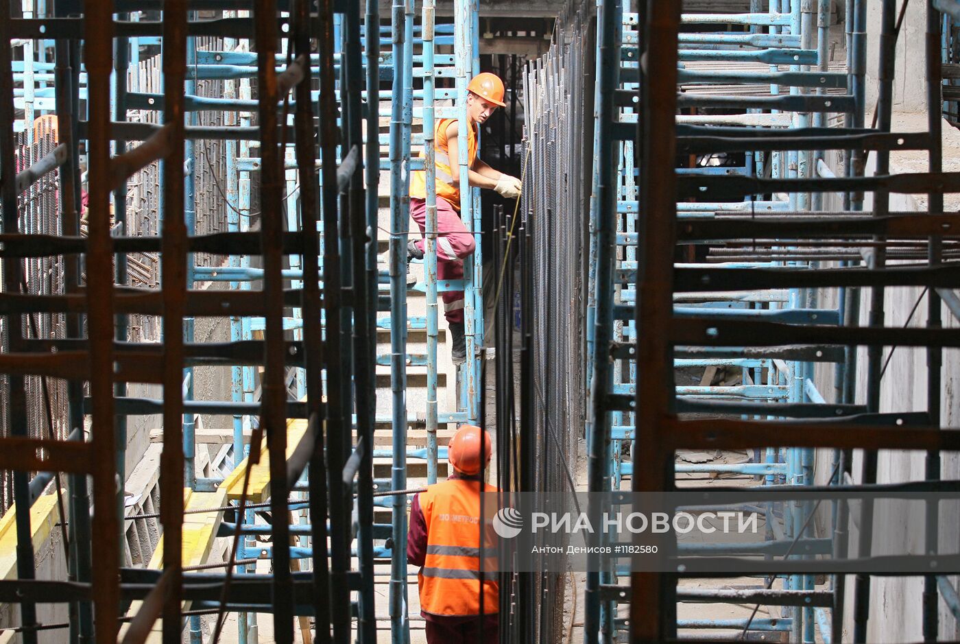 Строительство станции метро "Пятницкое шоссе" в Москве