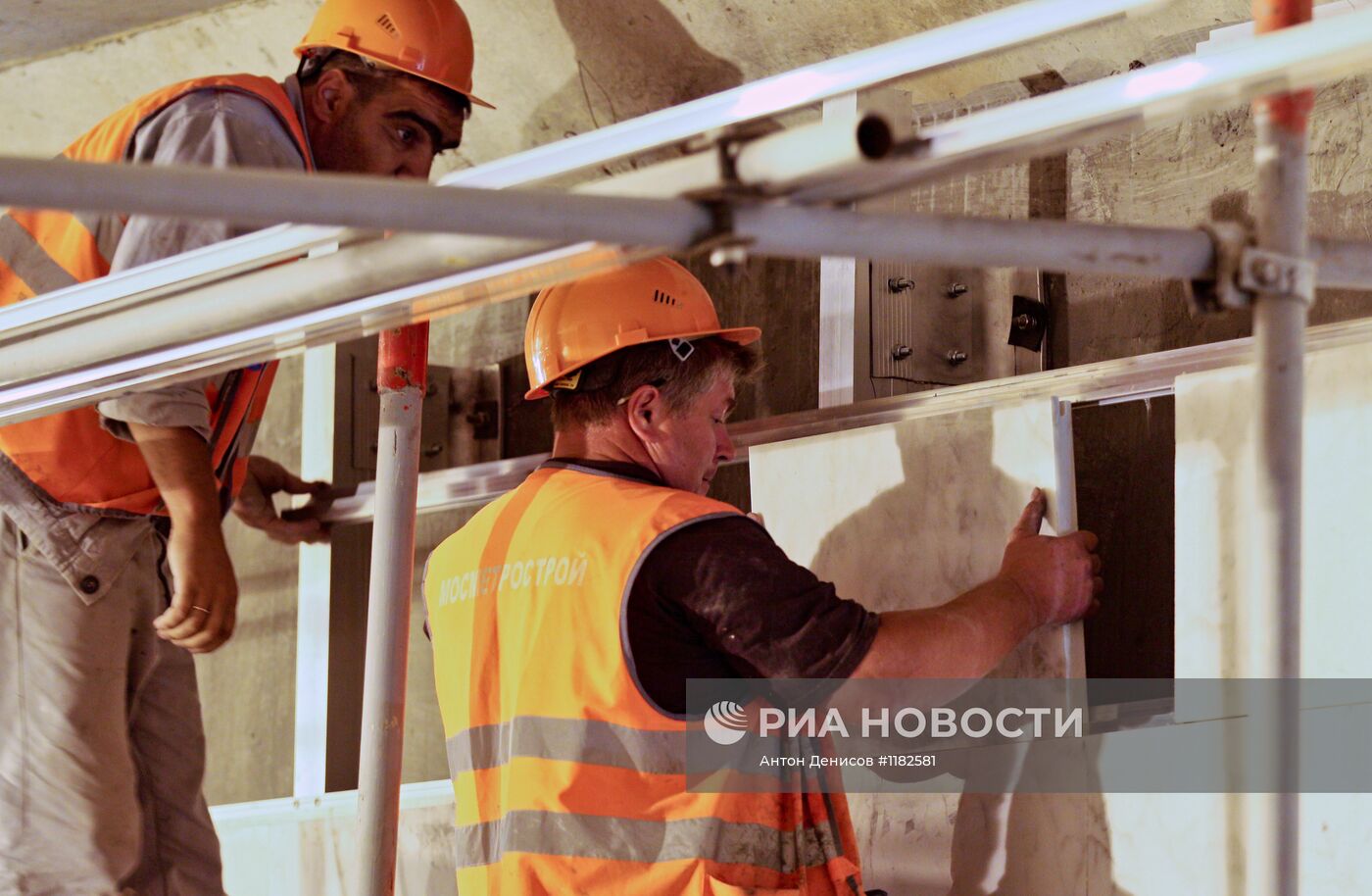 Строительство станции метро "Пятницкое шоссе" в Москве