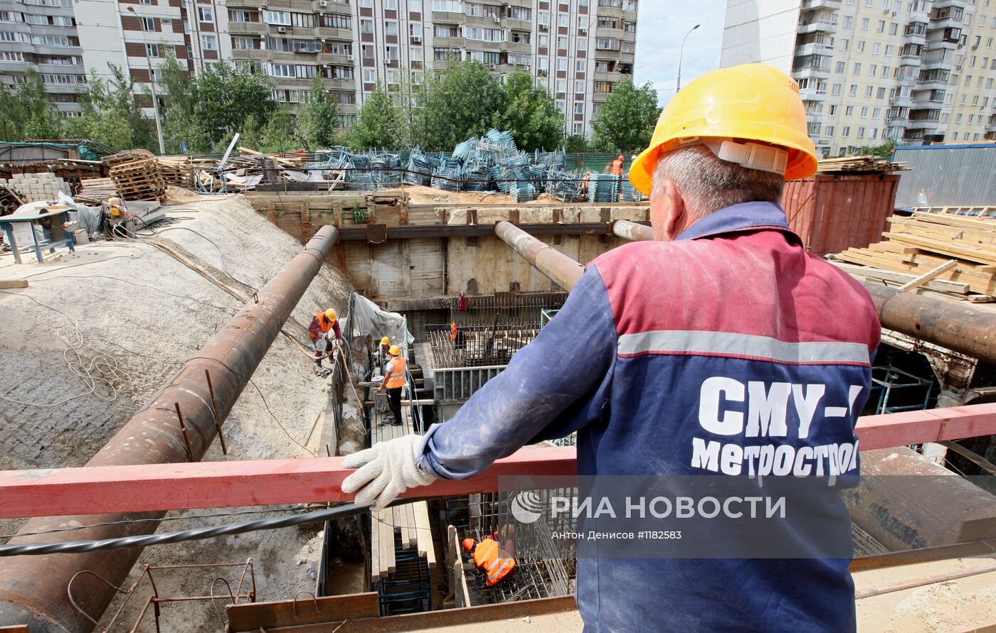 Строительство станции метро "Пятницкое шоссе" в Москве