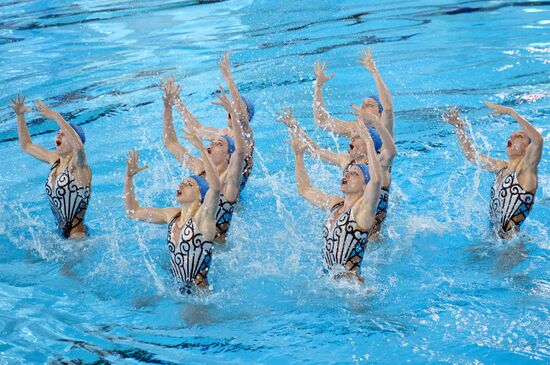 Тренировка олимпийской сборной России по синхронному плаванию