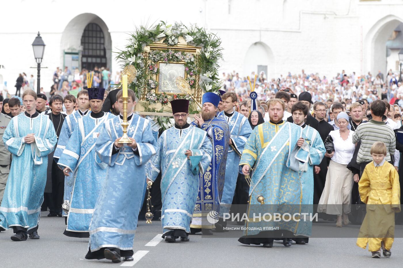 Крестный ход в честь праздника Казанской иконы Богоматери