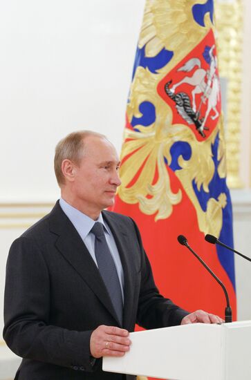 В.Путин встретился с олимпийской сборной РФ