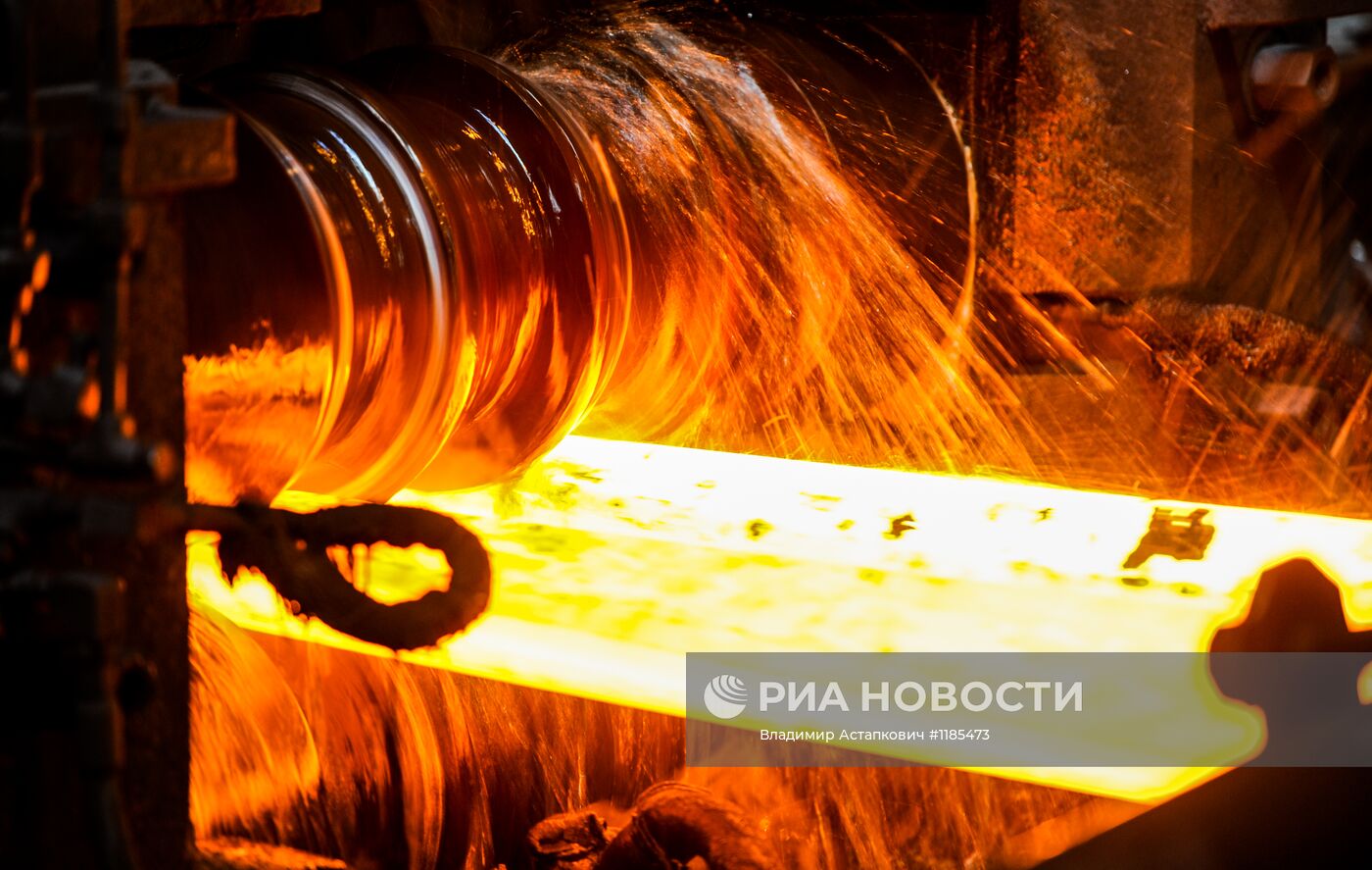 Работа Череповецкого металлургического комбината