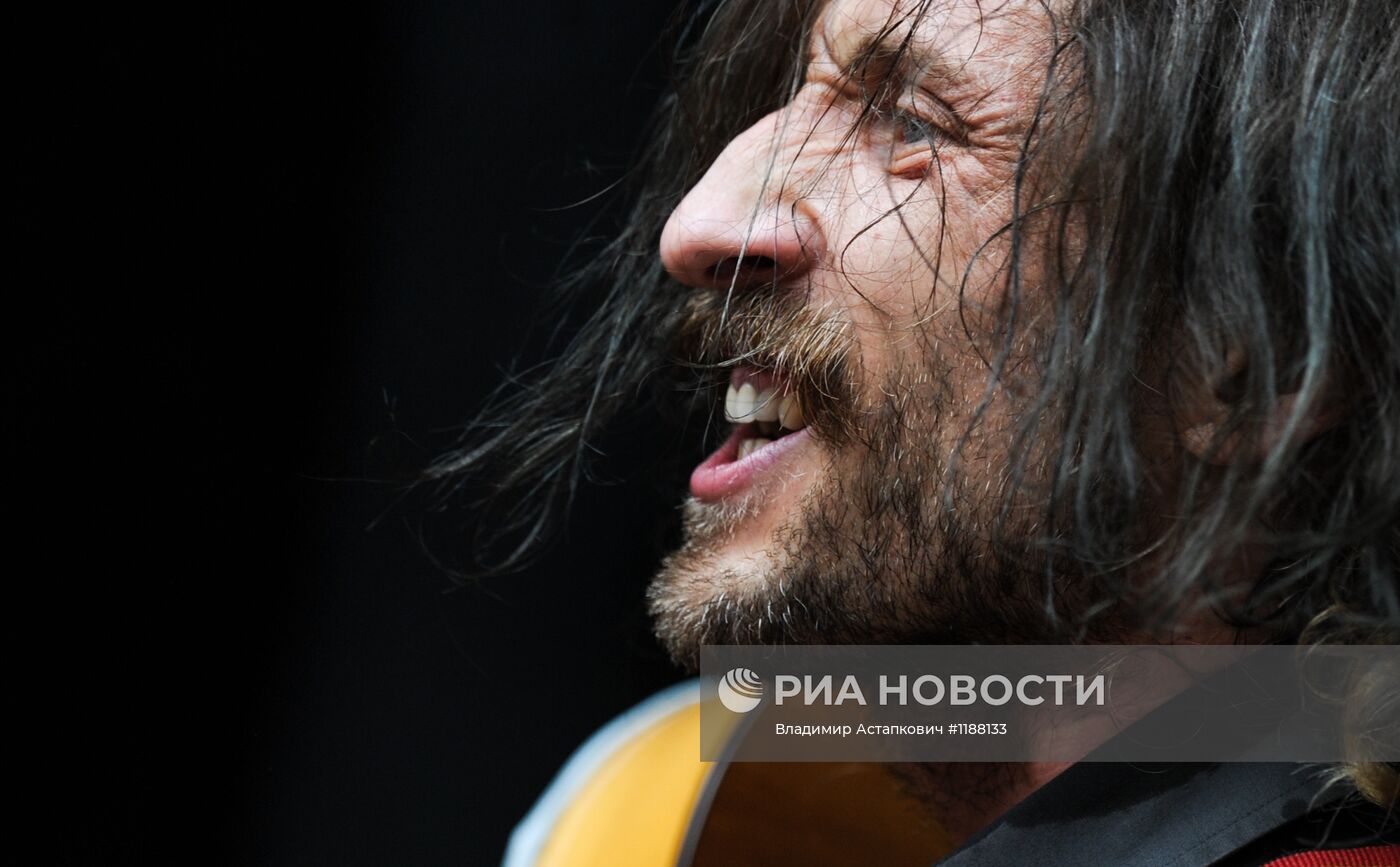 Концерт Red Hot Chili Peppers в Москве