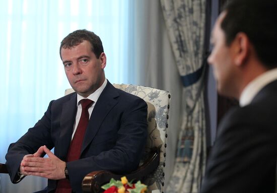 Дмитрий Медведев встретился с Омурбеком Бабановым