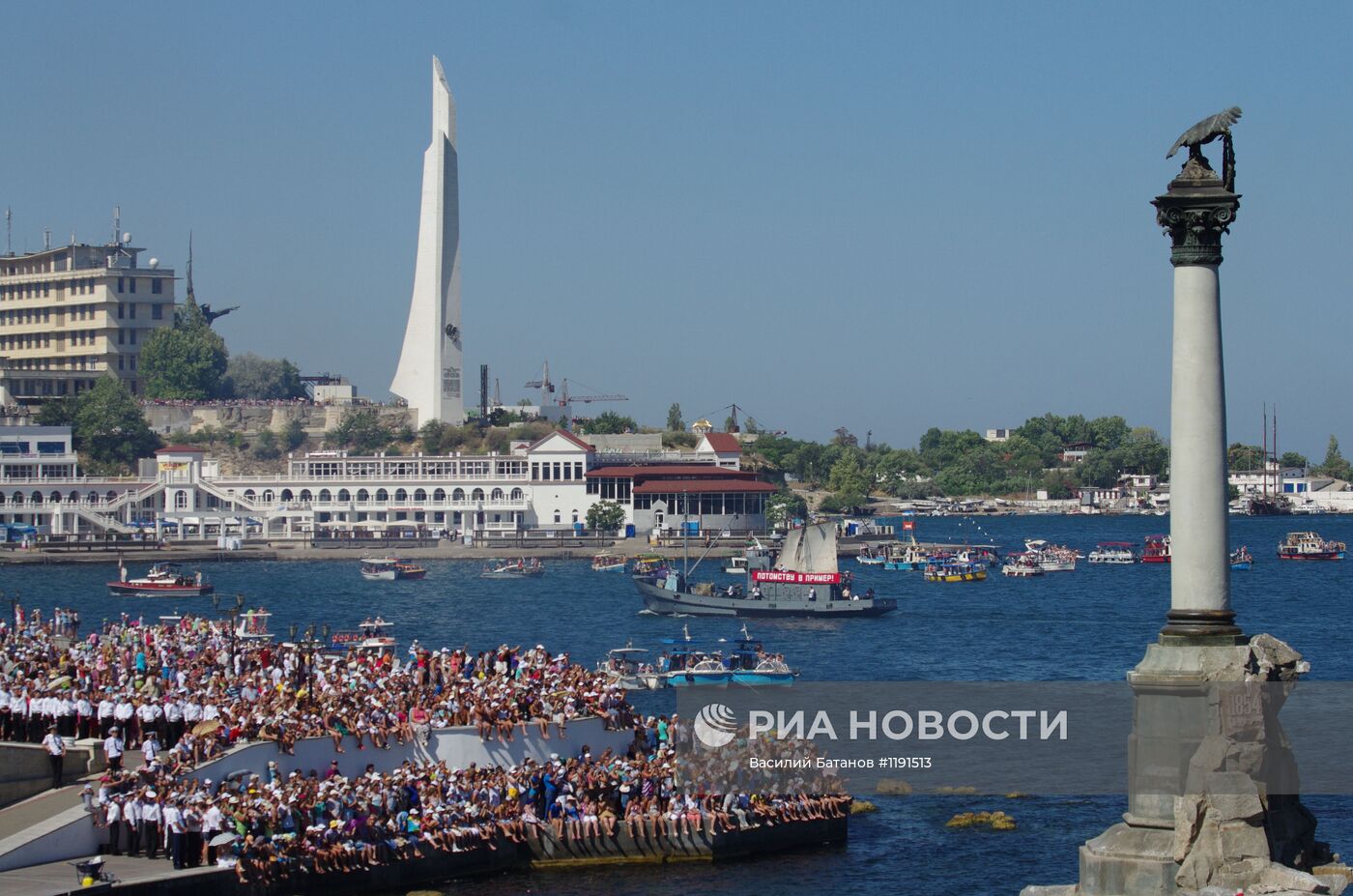 Репетиция парада кораблей к Дню ВМФ РФ и Дню флота Украины