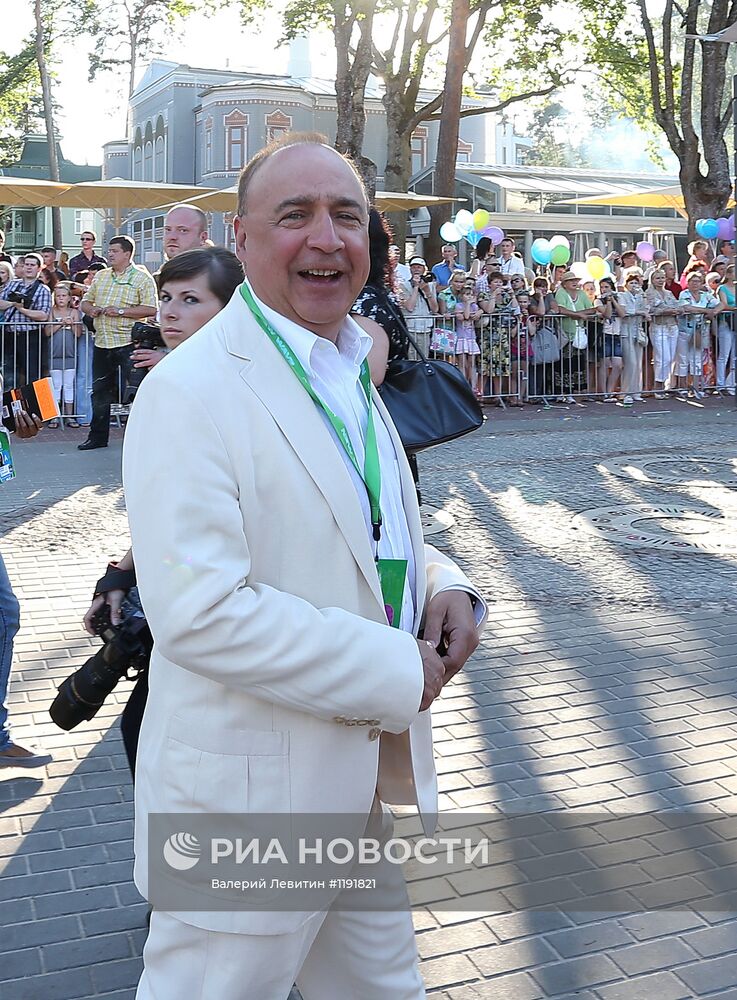 Открытие Международного конкурса "Новая волна 2012"