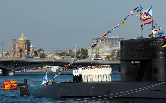 Генеральная репетиция парада к дню ВМФ в Санкт-Петербурге
