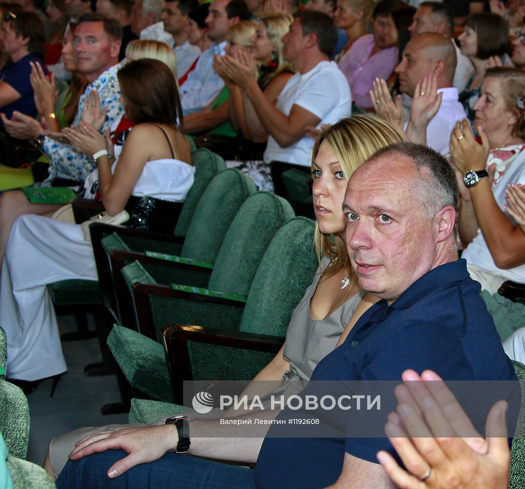 Международный конкурс "Новая волна 2012". День второй