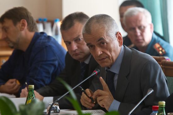 Глава МЧС провел заседание правительственной комиссии в Томске