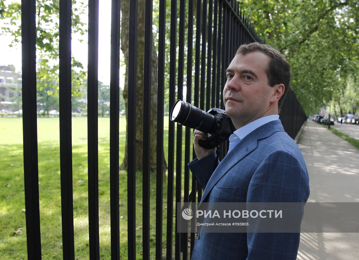 Премьер-министр РФ Д.Медведев в Лондоне