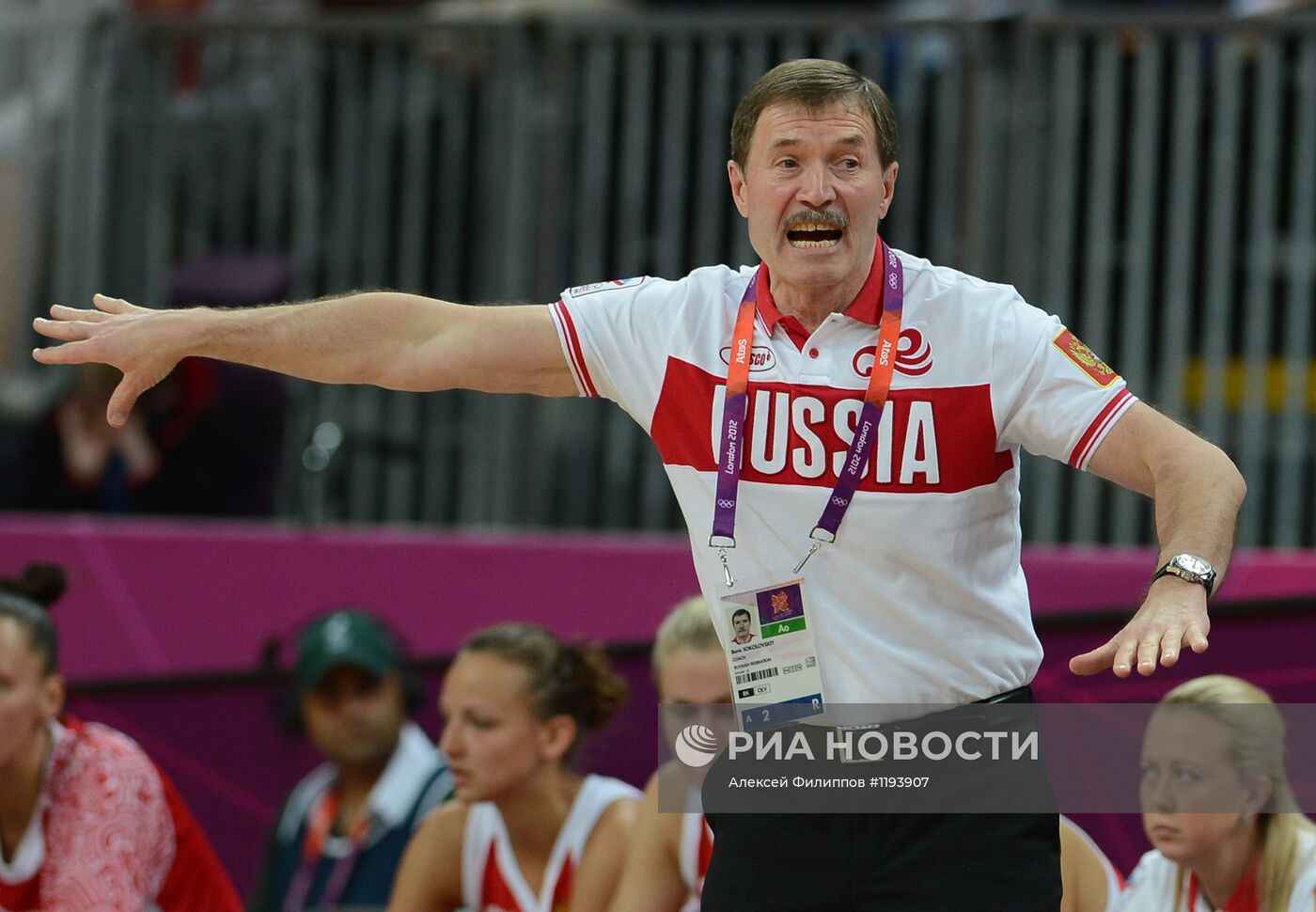 ОИ - 2012. Баскетбол. Женщины. Матч Канада - Россия