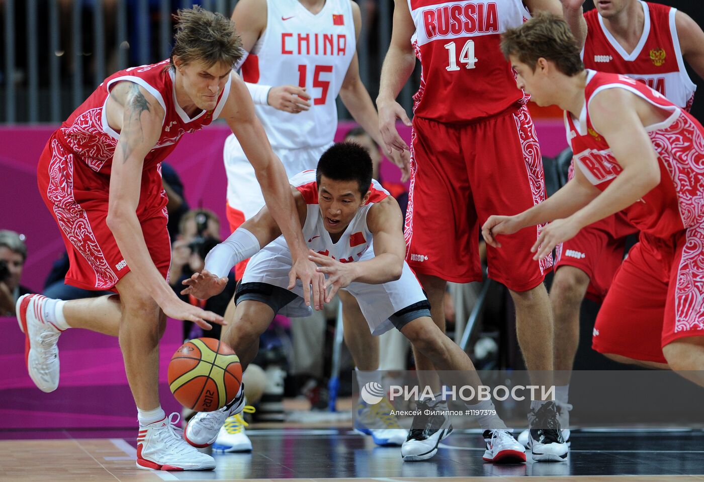 ОИ - 2012. Баскетбол. Мужчины. Матч сборных Китая и России
