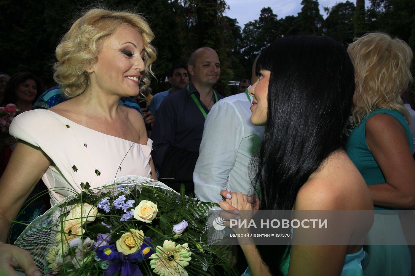 Закрытие международного конкурса "Новая волна 2012"