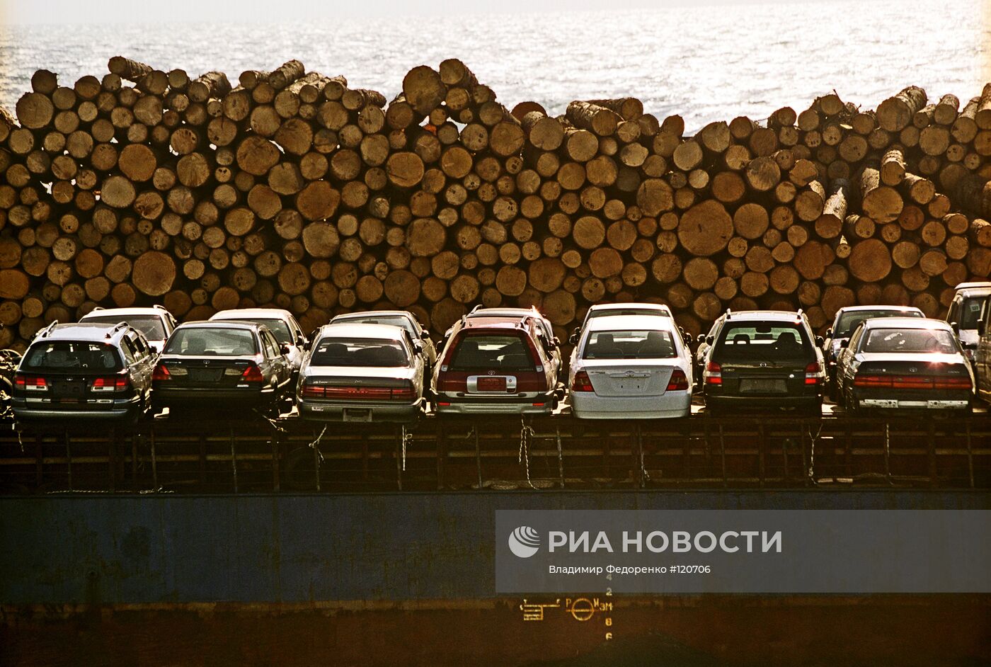 В морском торговом порту Корсакова