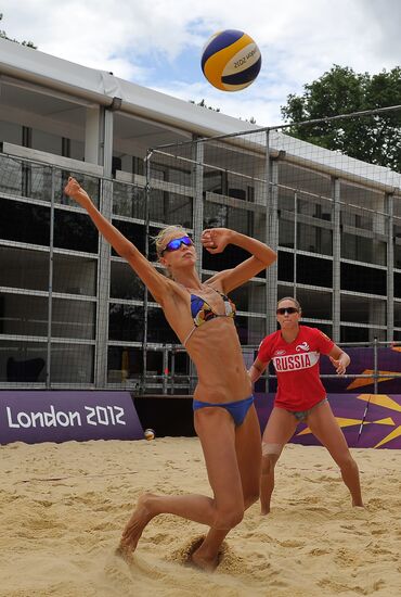 ОИ – 2012. Тренировка сборной России по пляжному волейболу