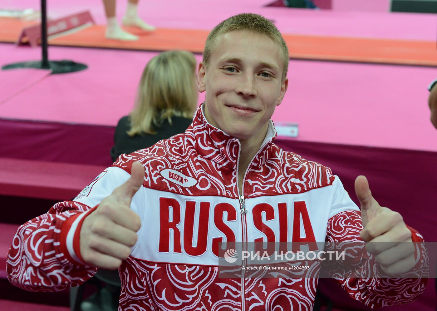 ОИ - 2012. Спортивная гимнастика. Мужчины. Опорный прыжок