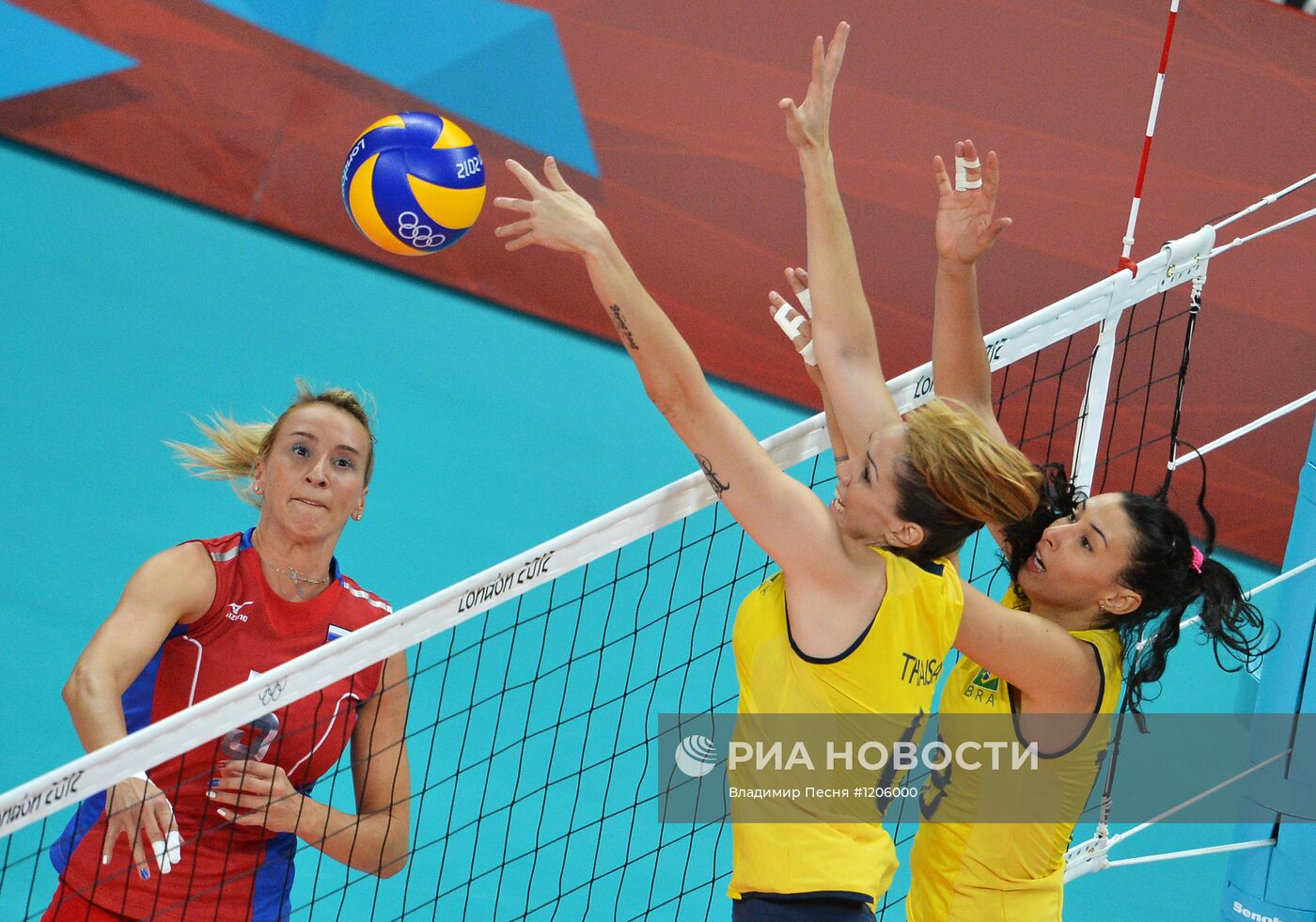 ОИ - 2012. Волейбол. Женщины. Матч сборных России и Бразилии