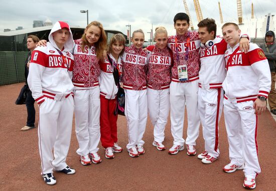 Спортсмены сборной России по спортивной гимнастике в Лондоне