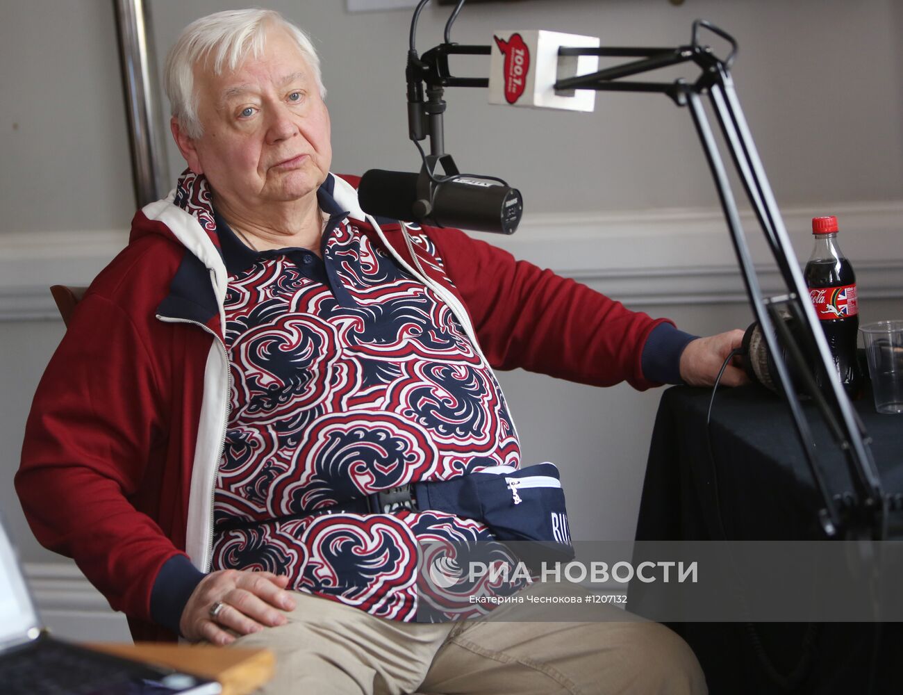О.Табаков на радиостанции "Серебряный дождь" в Лондоне