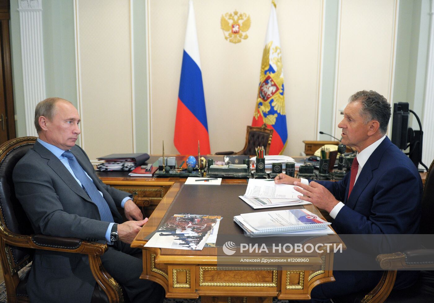 Встреча В.Путина с главой Удмуртии А.Волковым в Ново-Огарево