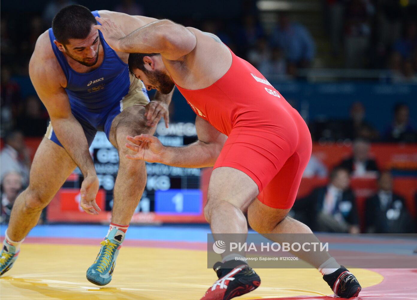 Махов. Билял Махов Олимпийский чемпион. Грузинский борец вольного стиля Модзманашвили. Олимпийский чемпион 2004 года по вольной борьбе Хаджимурат Гацалов. Грузин чемпион мира Вольная борьба.