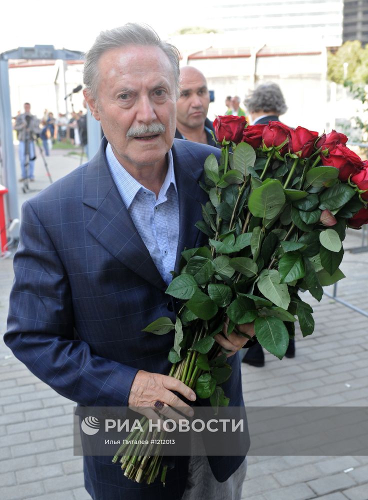 Прощание с режиссером Петром Фоменко
